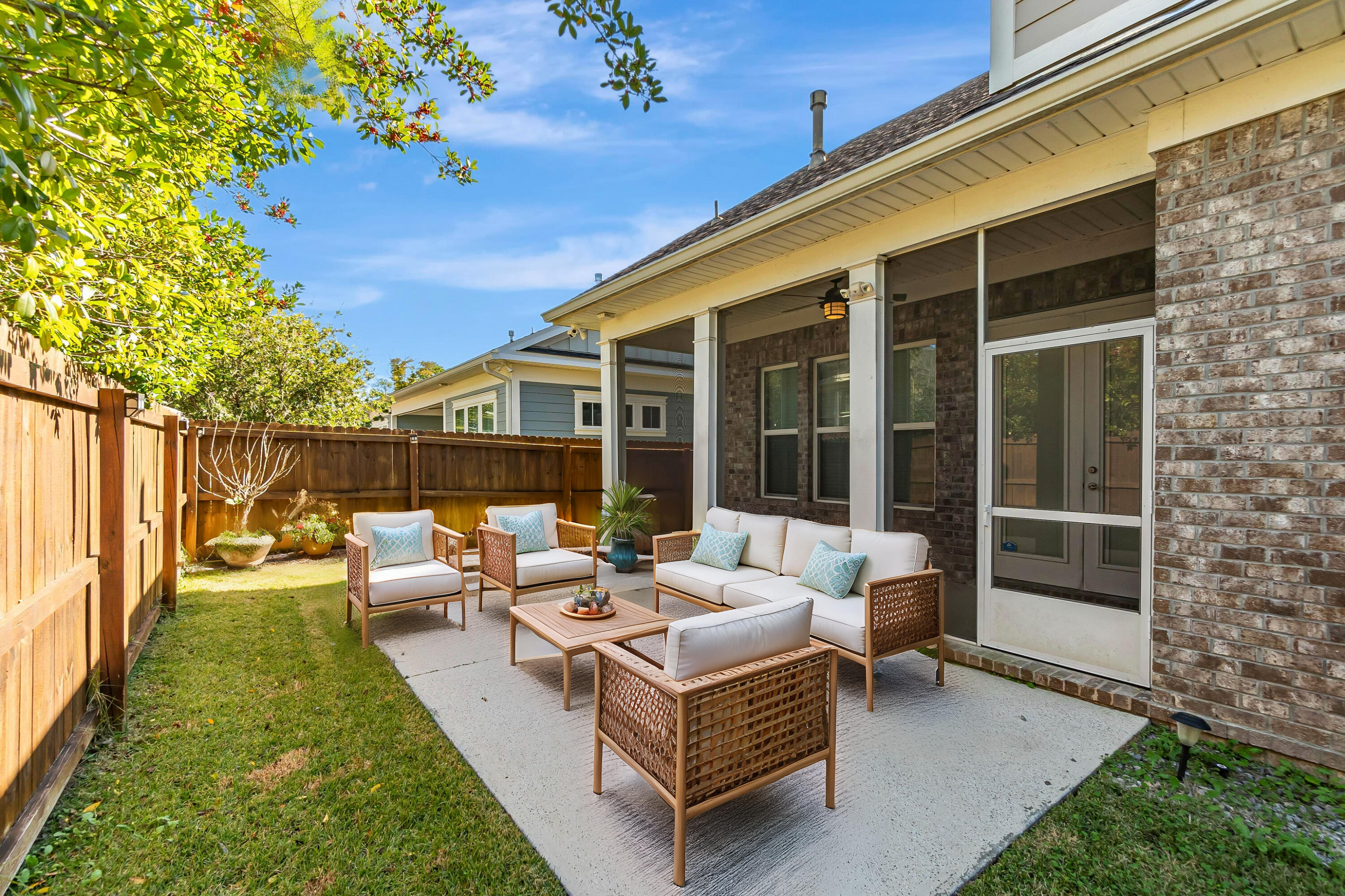 1335 Verbena Place