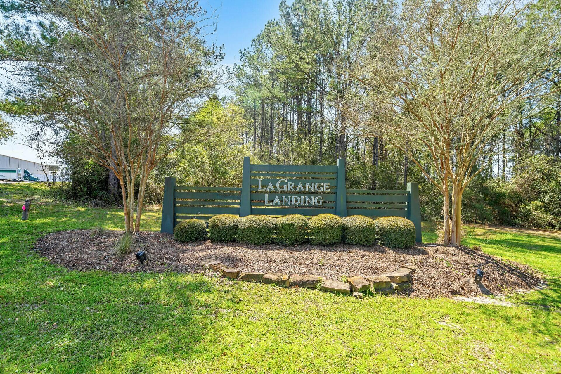 64 N Marsh Landing