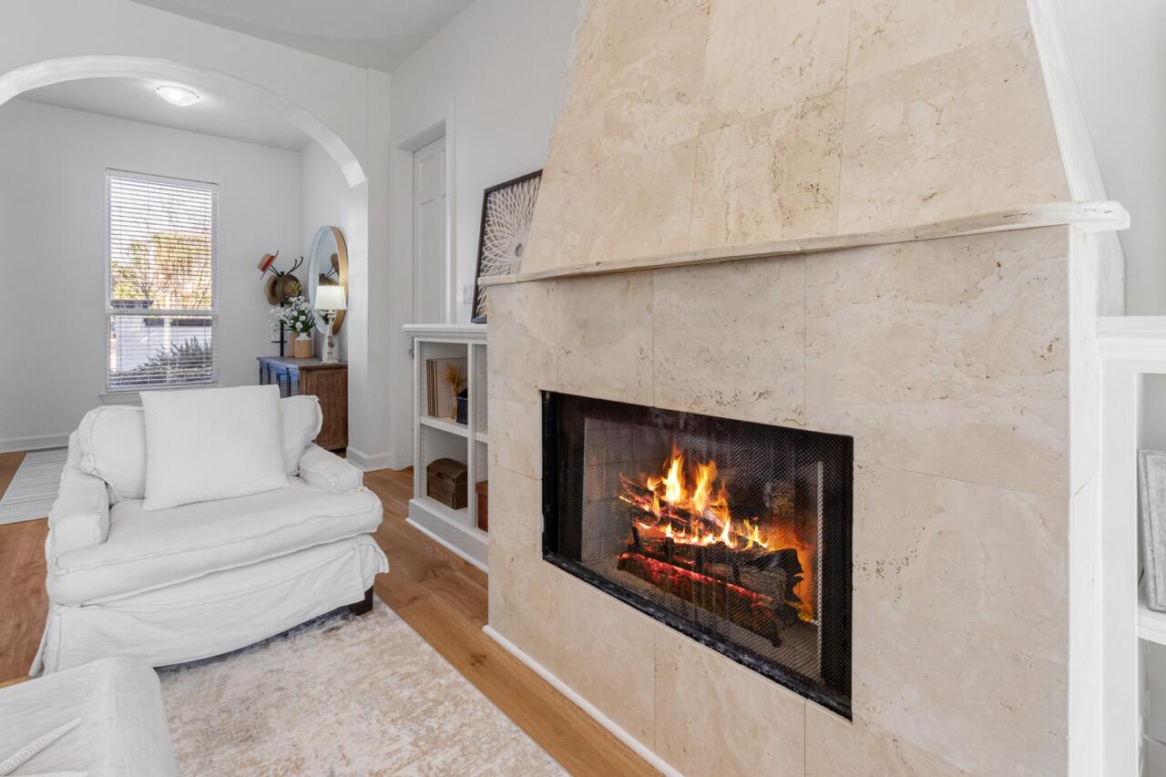 4633 Paradise Isles Isle