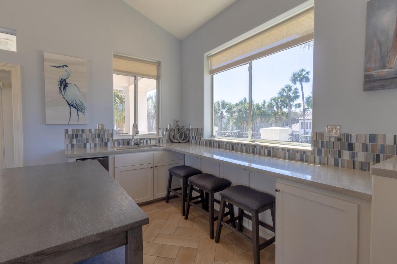4633 Paradise Isles Isle