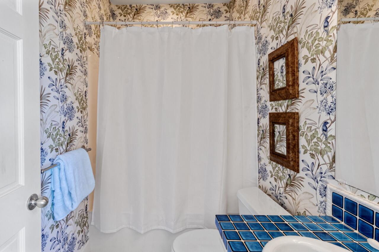 4633 Paradise Isles Isle