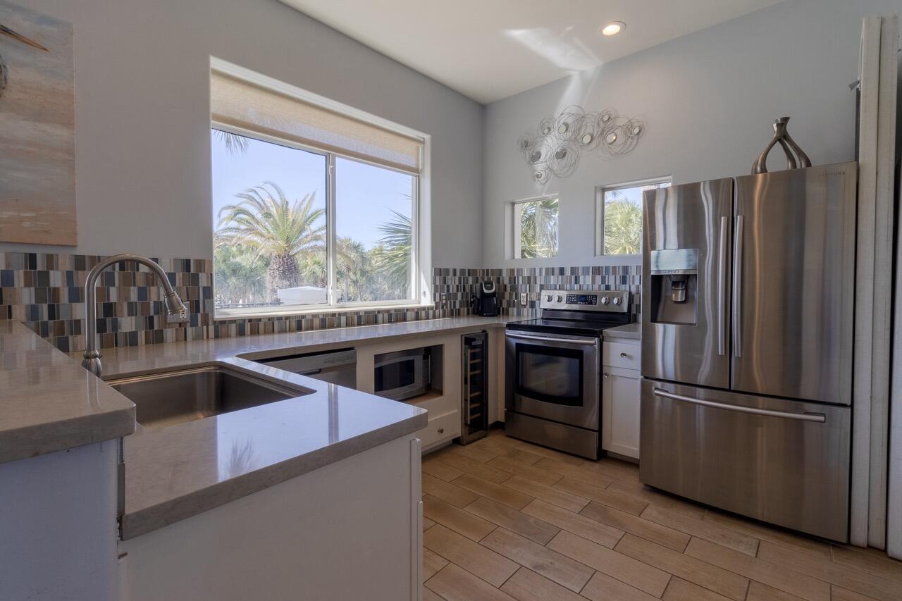 4633 Paradise Isles Isle