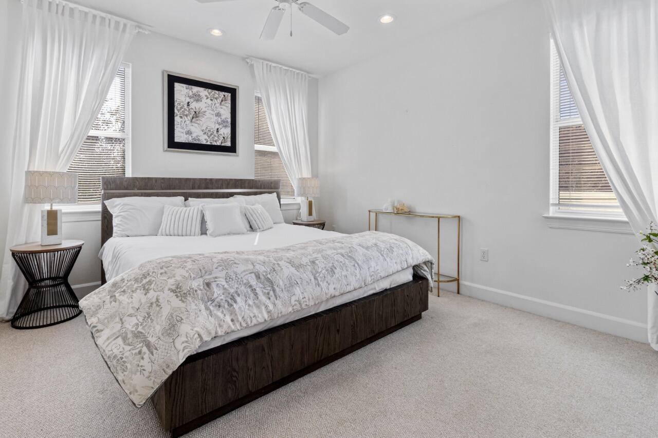 4633 Paradise Isles Isle