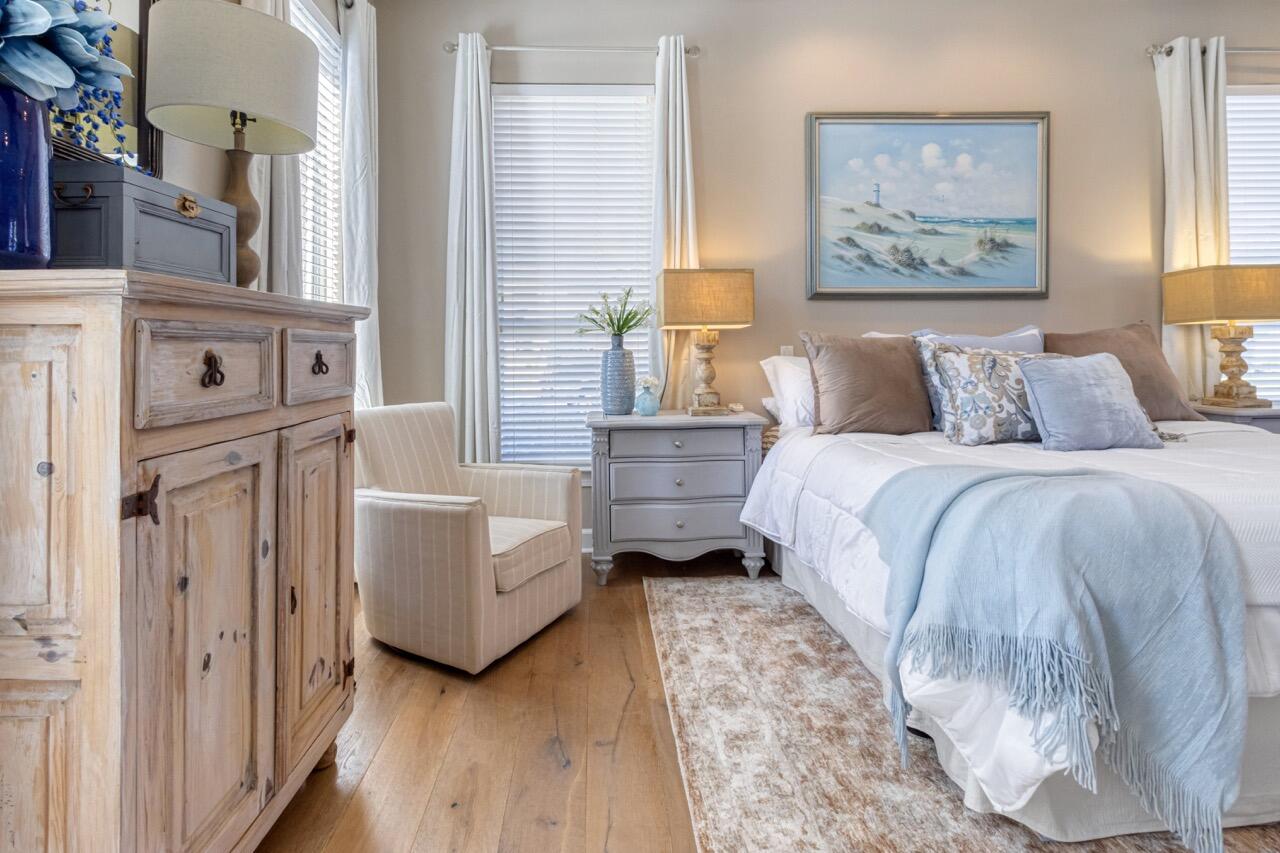4633 Paradise Isles Isle