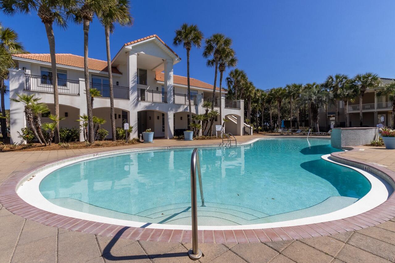 4633 Paradise Isles Isle
