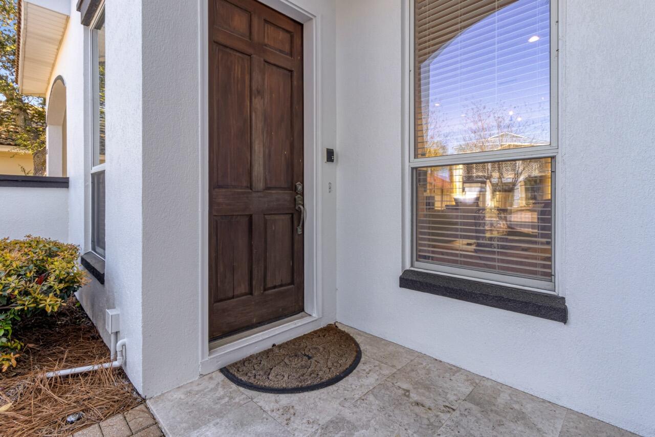 4633 Paradise Isles Isle