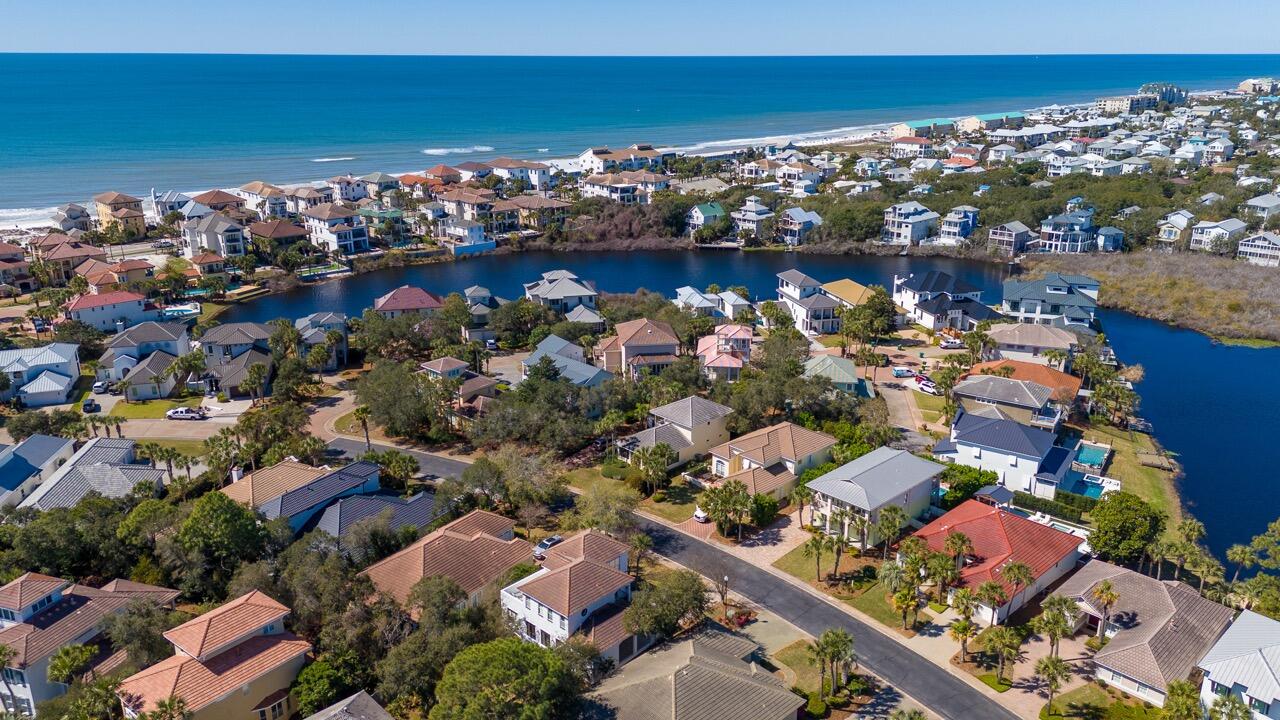 4633 Paradise Isles Isle