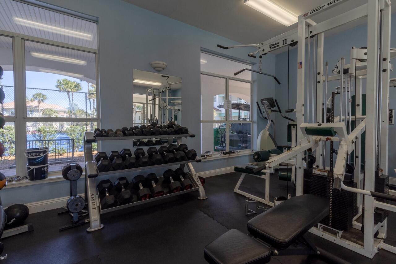 4633 Paradise Isles Isle