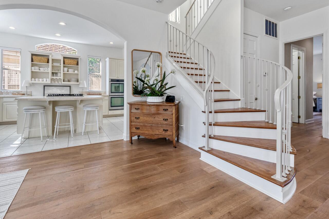 4633 Paradise Isles Isle