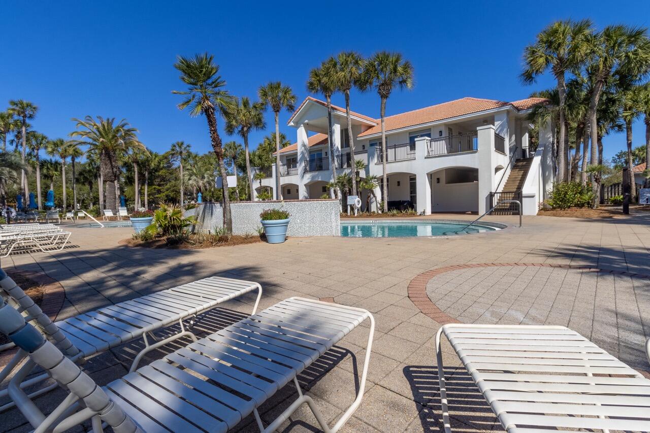 4633 Paradise Isles Isle