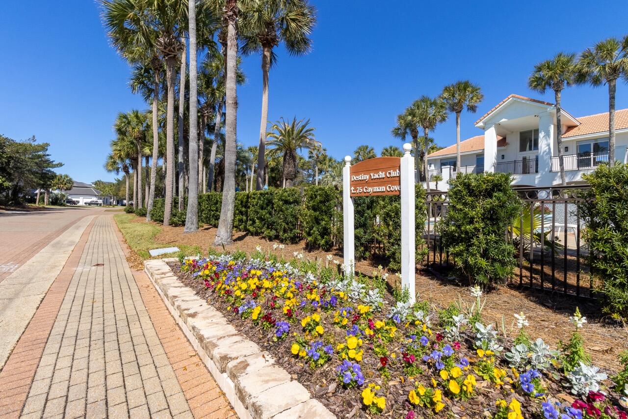 4633 Paradise Isles Isle