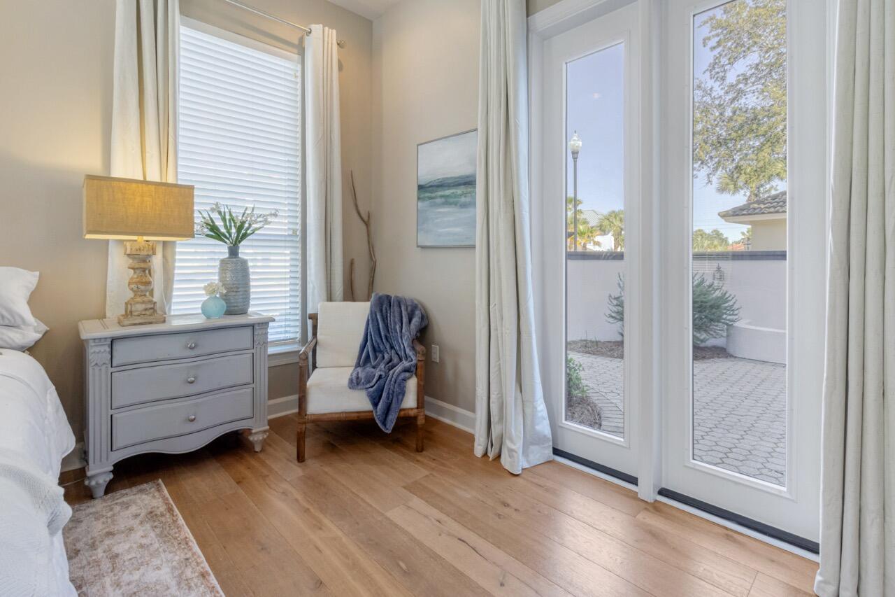 4633 Paradise Isles Isle
