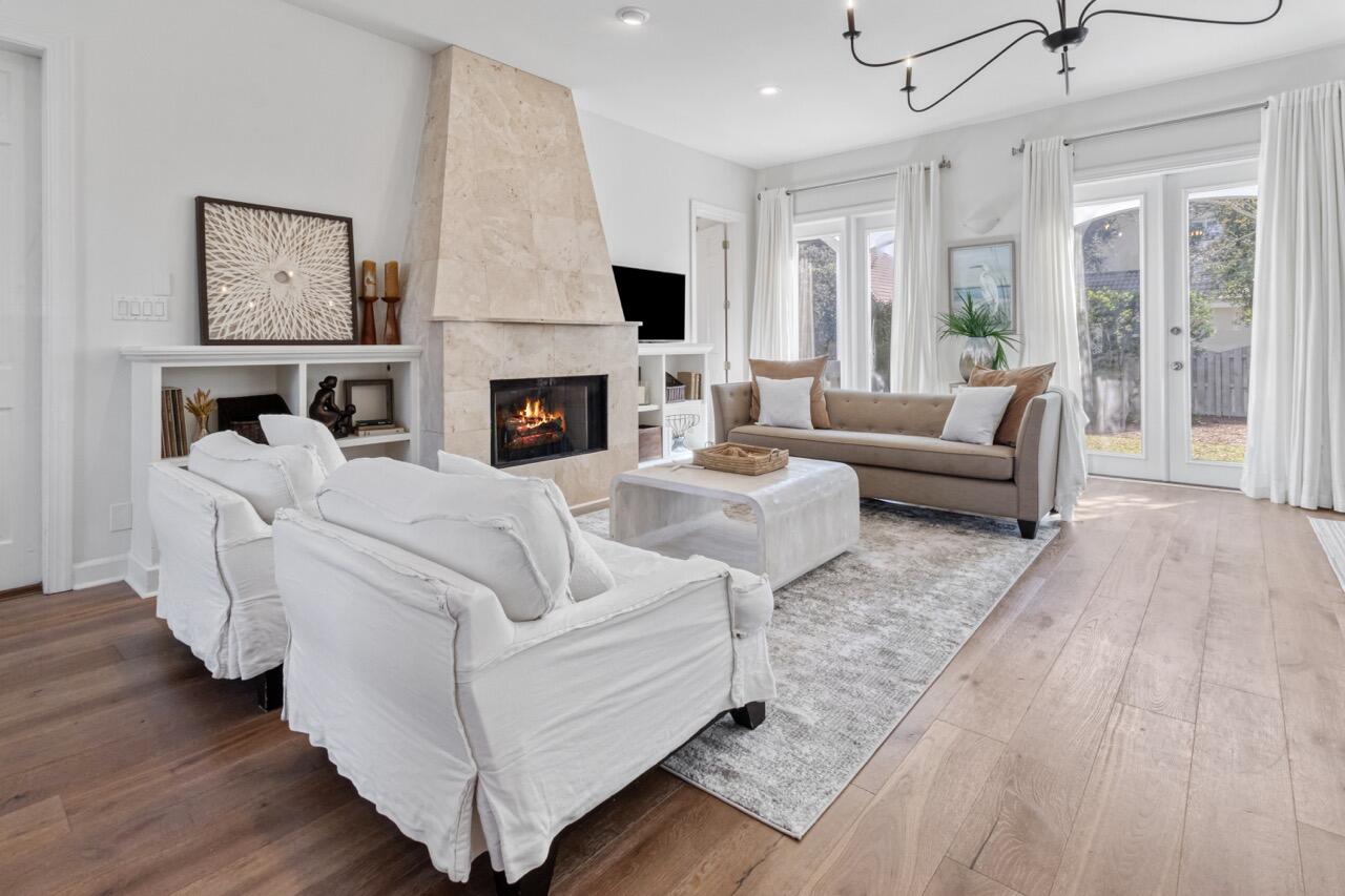 4633 Paradise Isles Isle