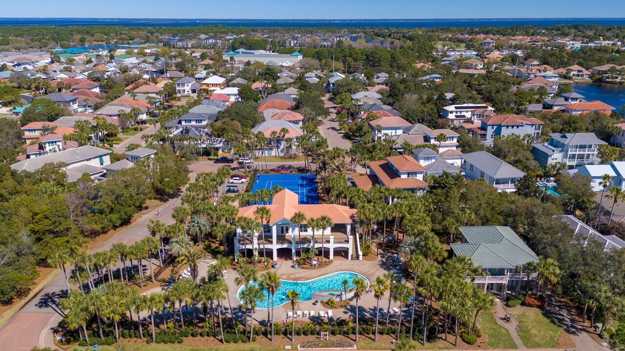 4633 Paradise Isles Isle