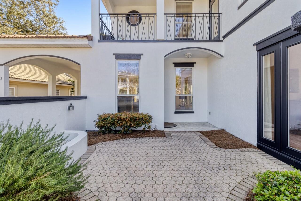 4633 Paradise Isles Isle