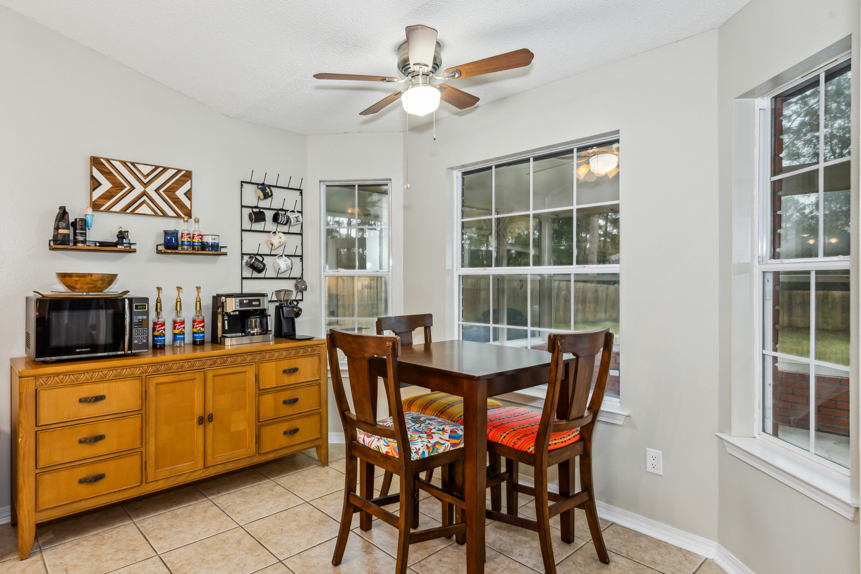 6633 Flintwood Street