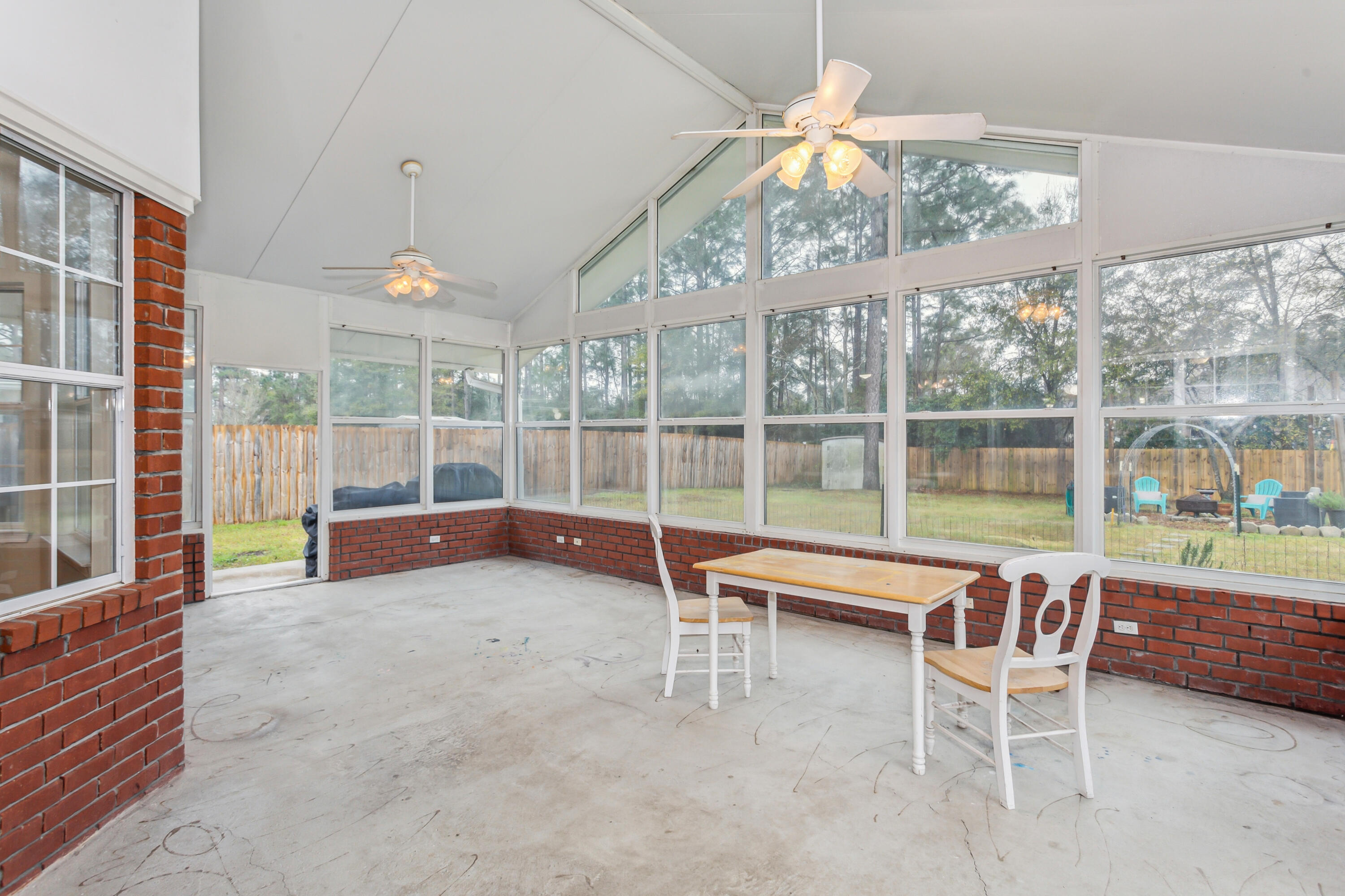 6633 Flintwood Street