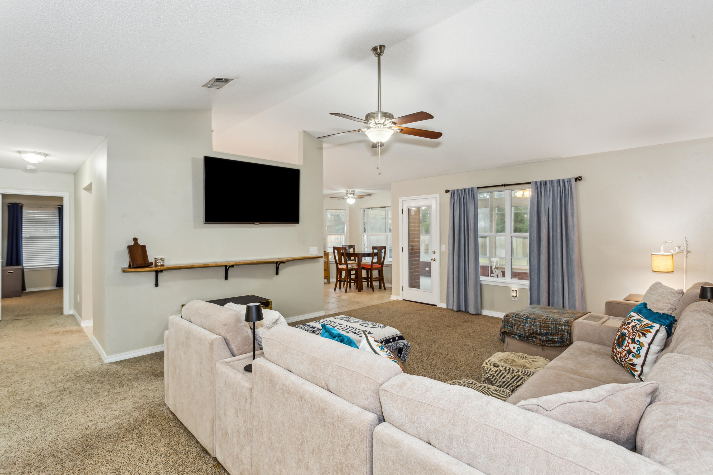 6633 Flintwood Street