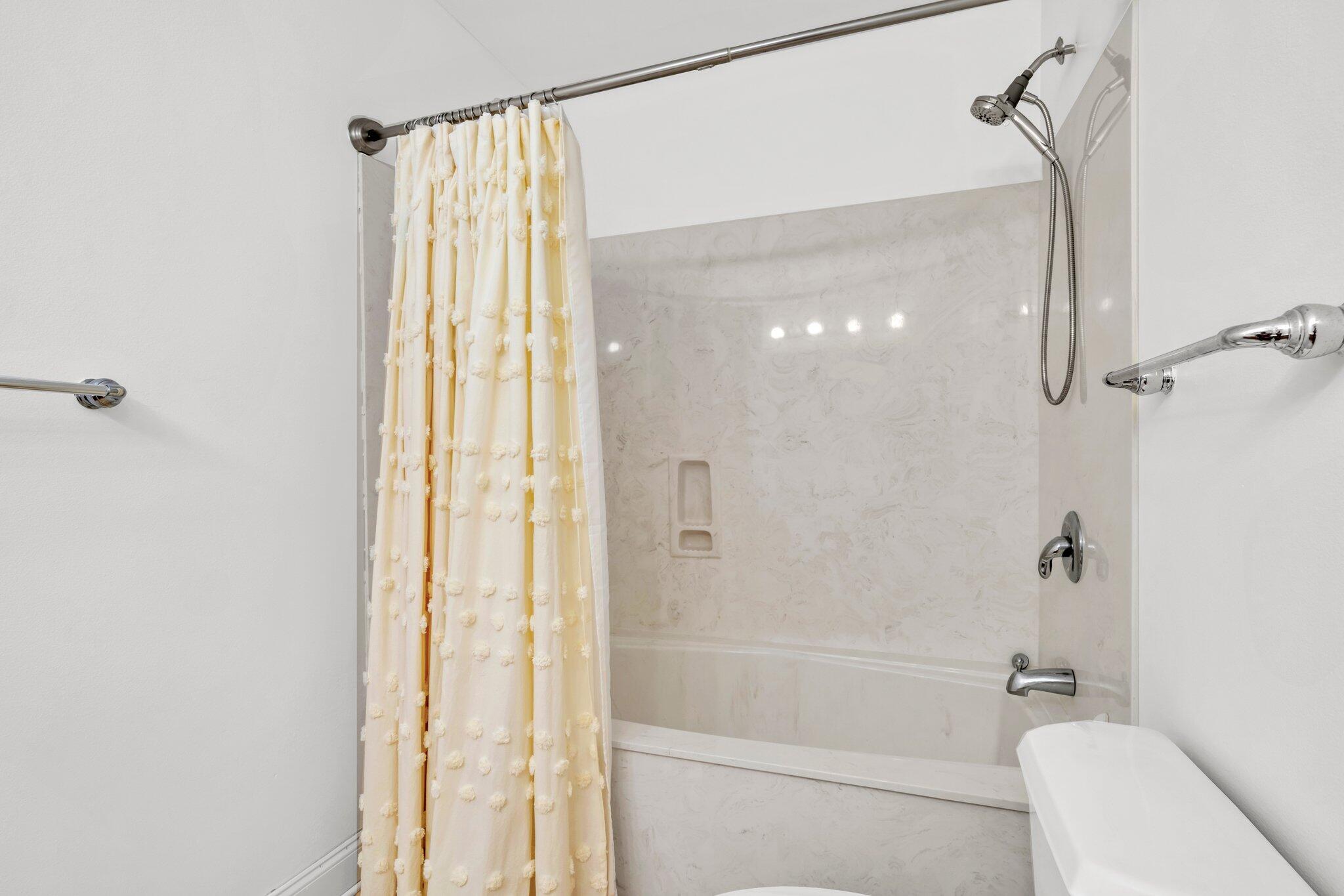 5 Calhoun Avenue UNIT 203