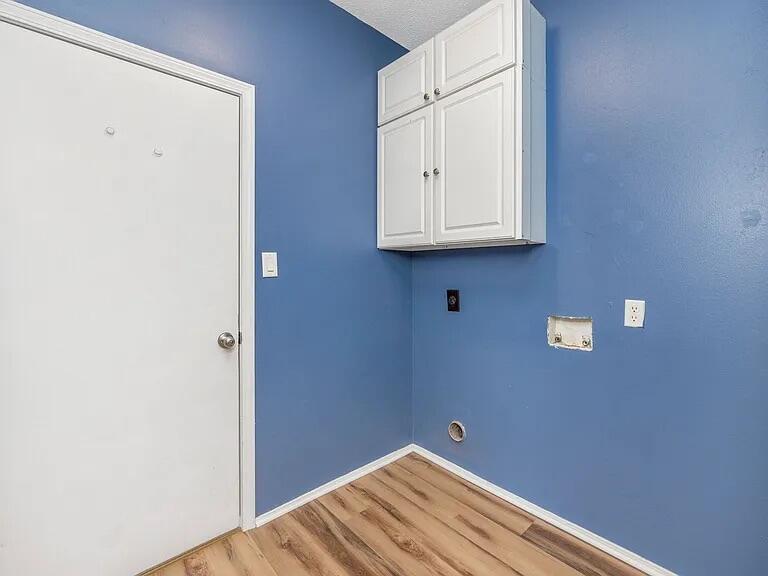 1615 Myrtlewood Lane