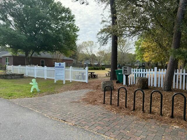 1615 Myrtlewood Lane