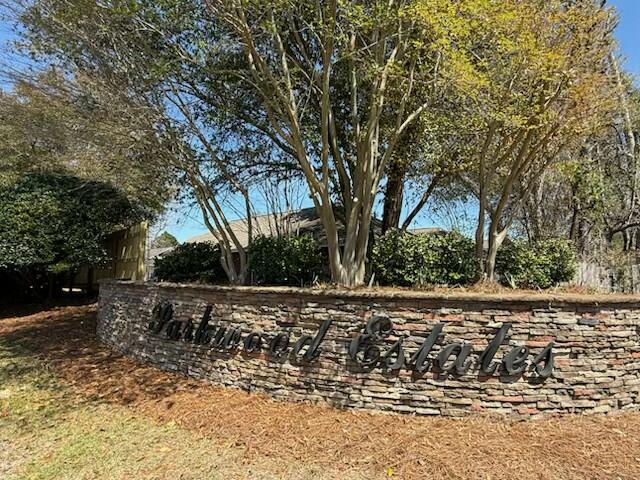1615 Myrtlewood Lane