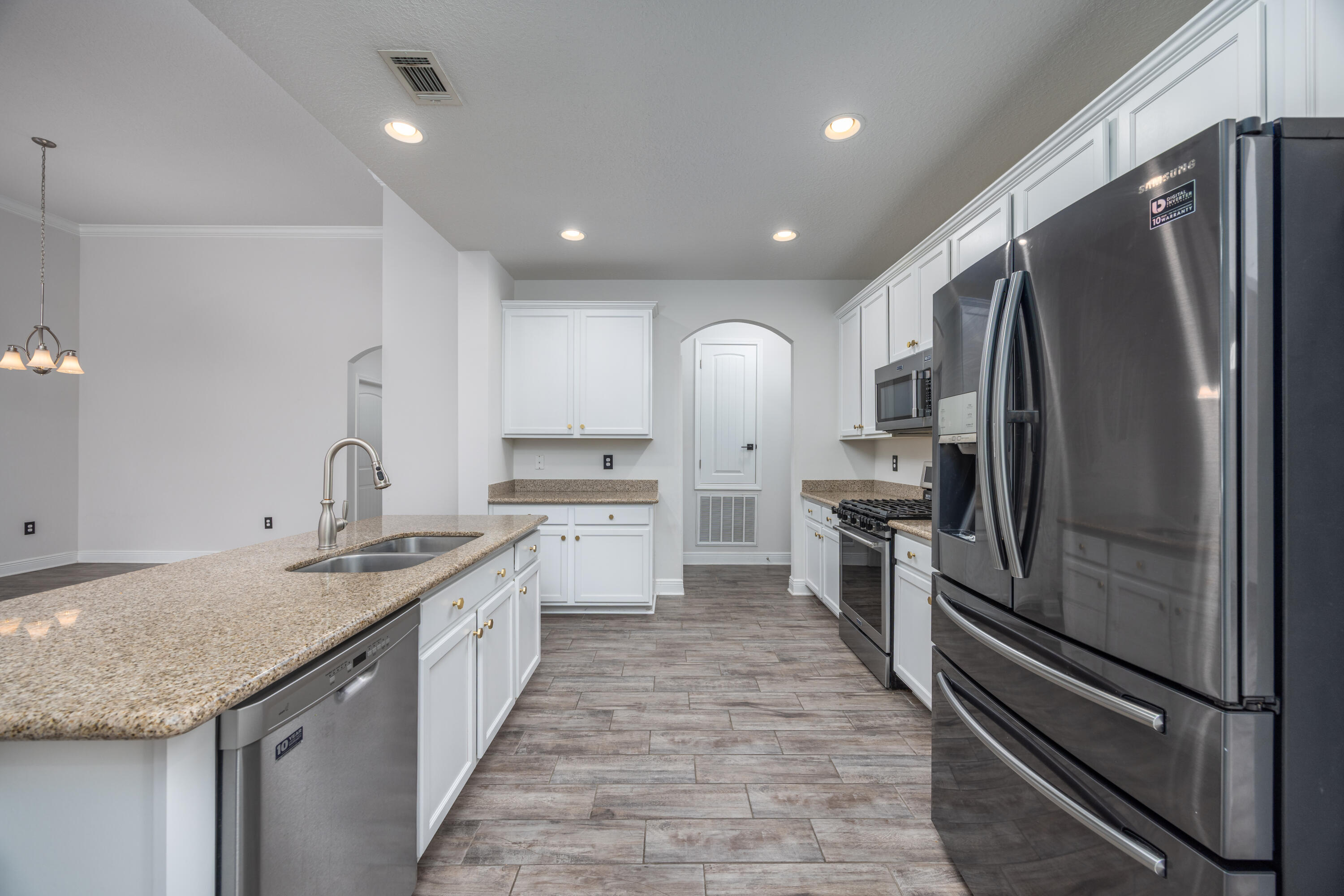 367 Brighton Cove