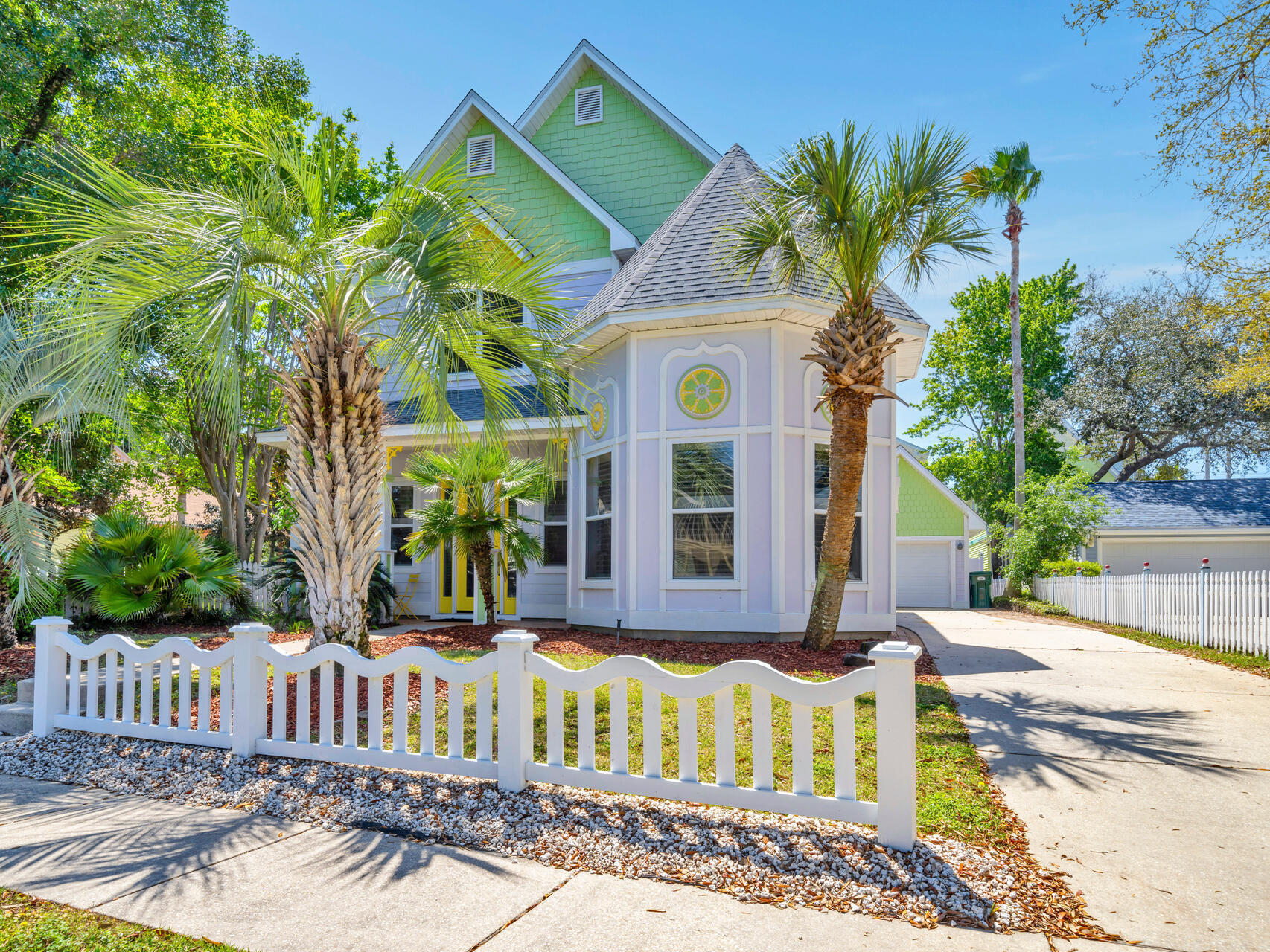 4586 Woodwind Drive