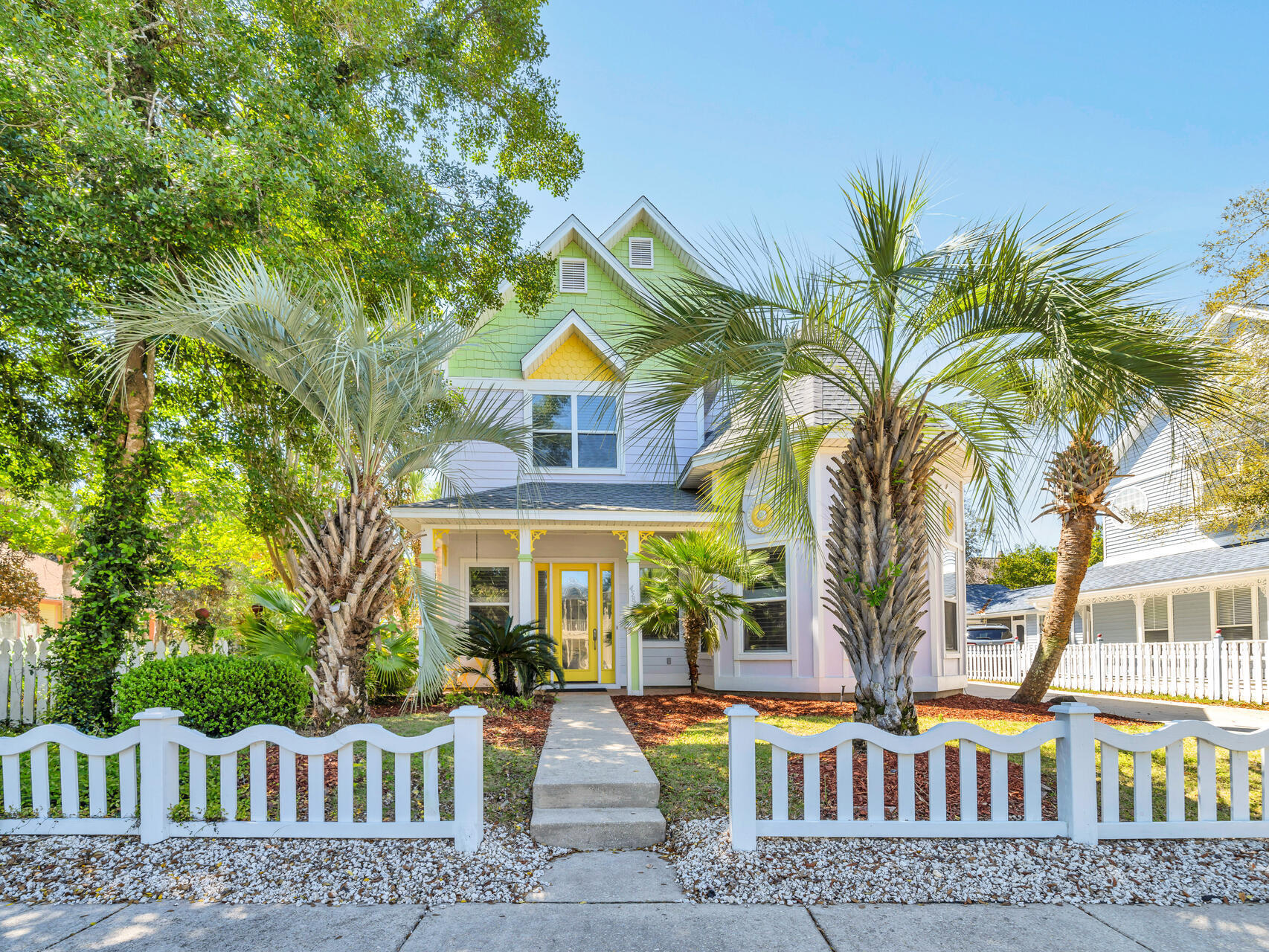 4586 Woodwind Drive