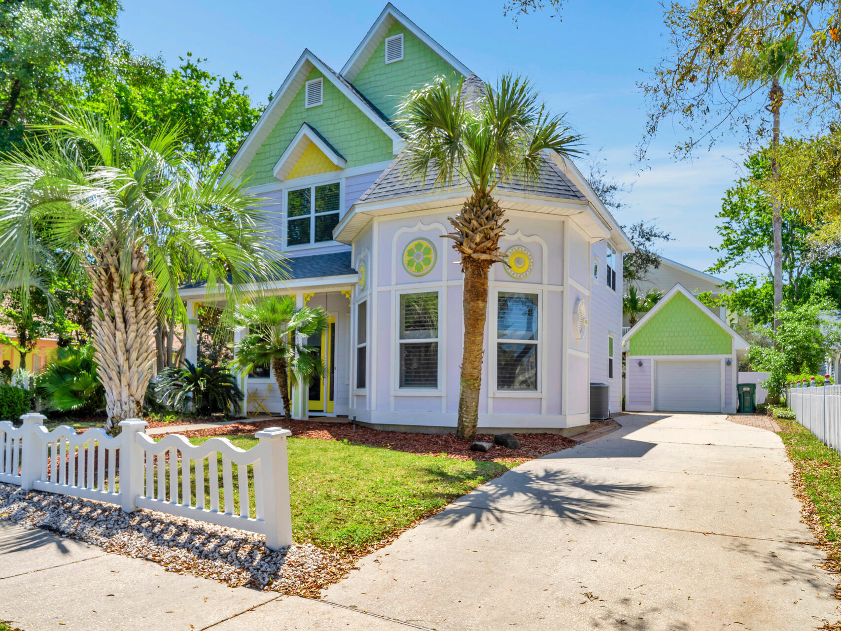 4586 Woodwind Drive