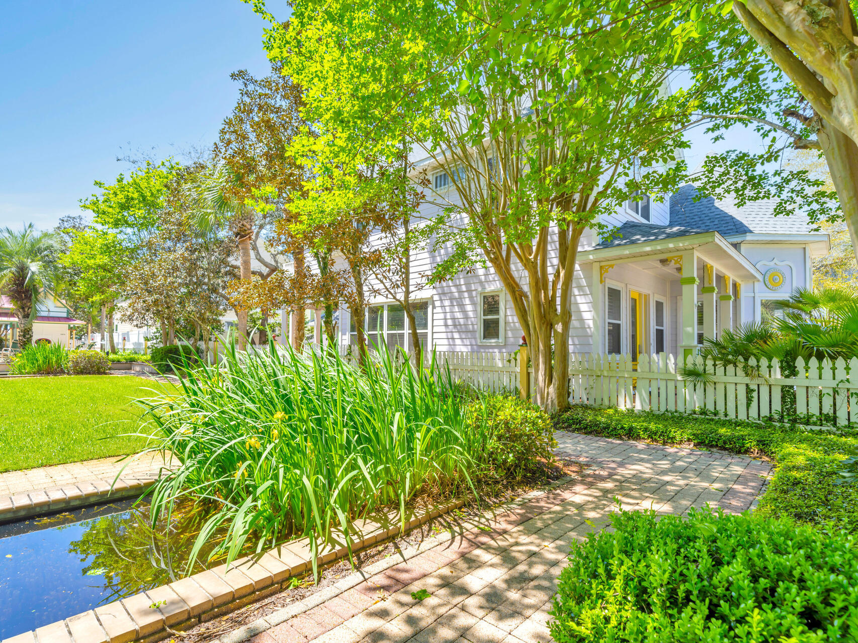 4586 Woodwind Drive