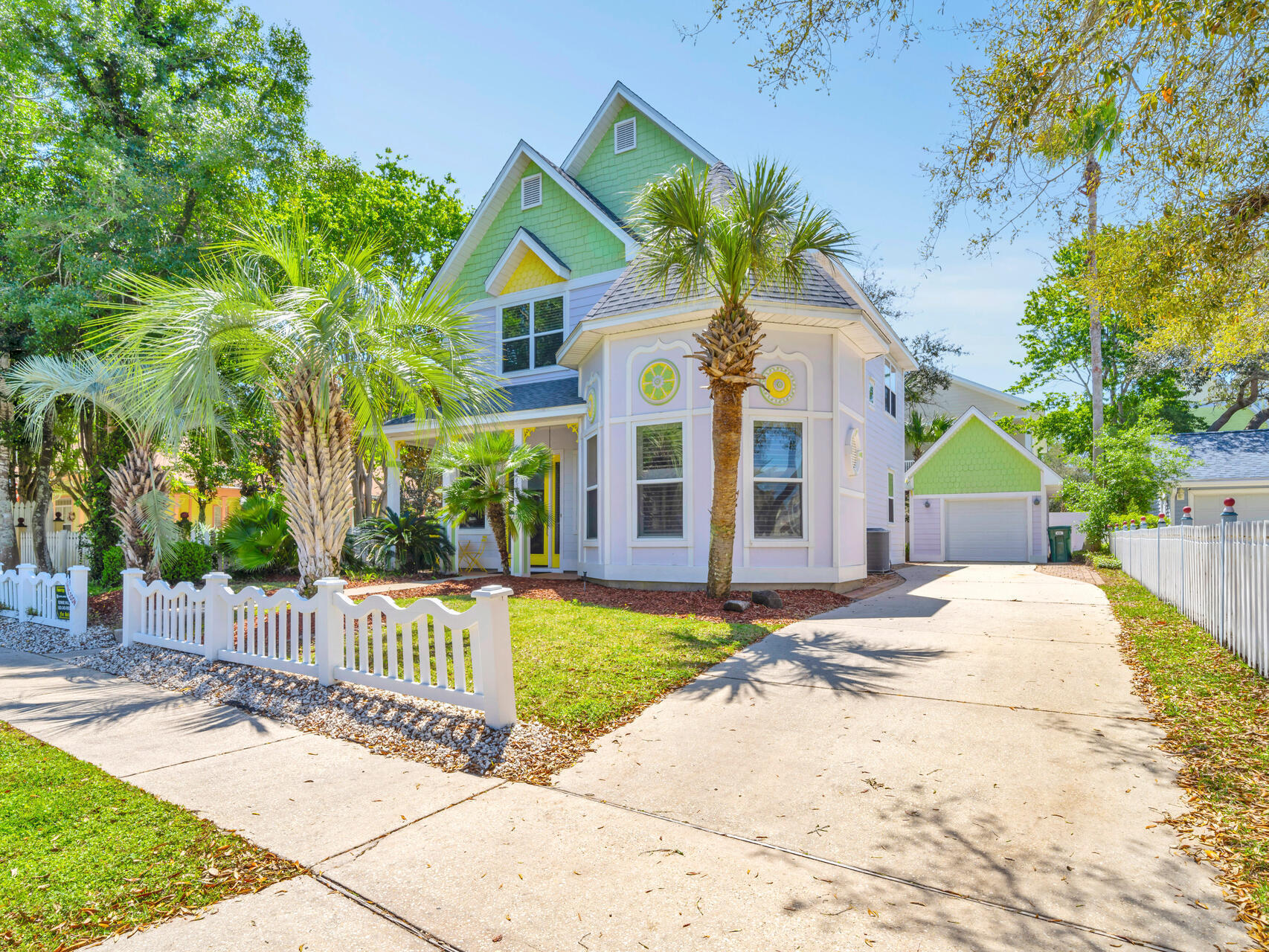 4586 Woodwind Drive