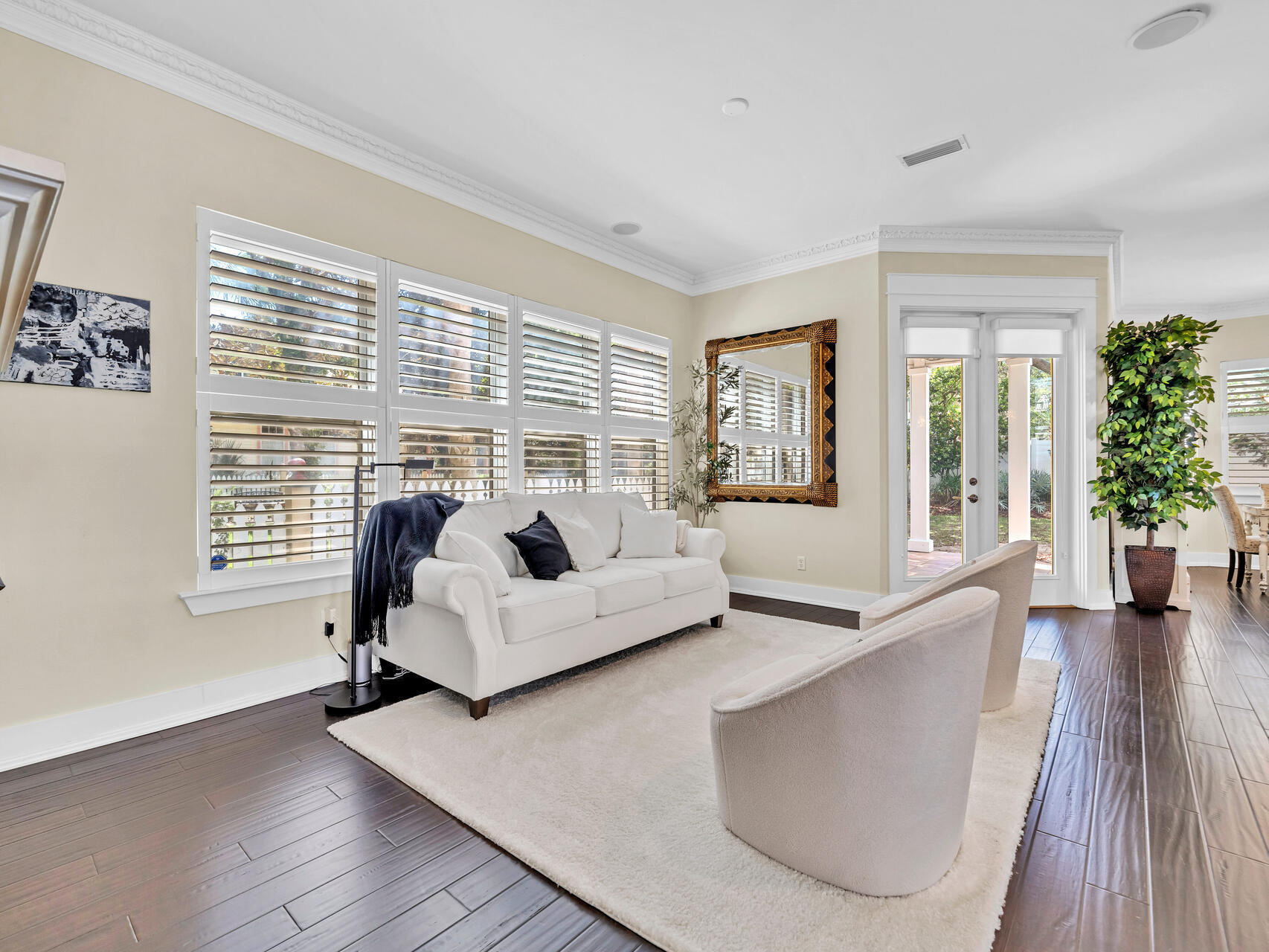 4586 Woodwind Drive