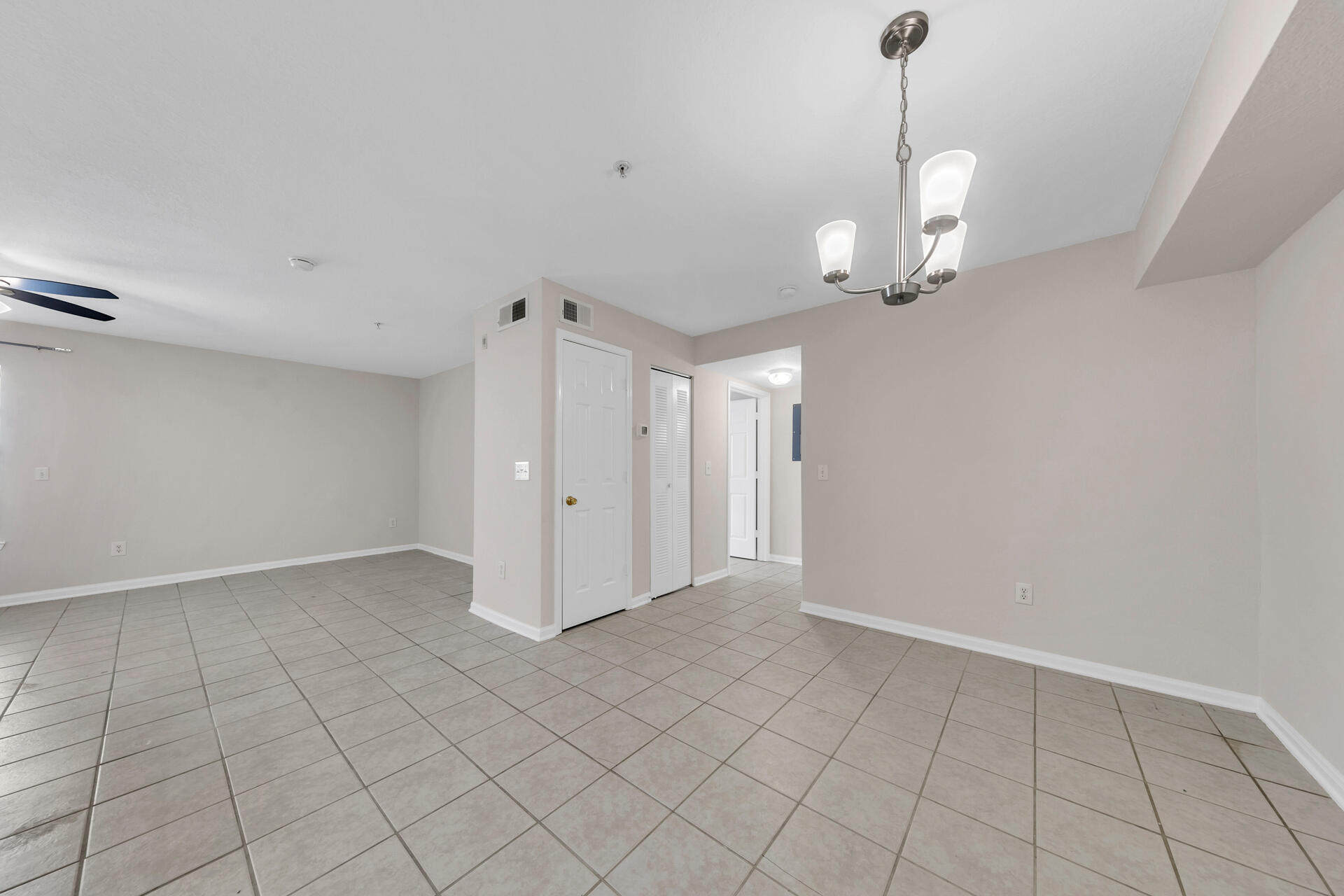 4030 Dancing Cloud Court UNIT 337