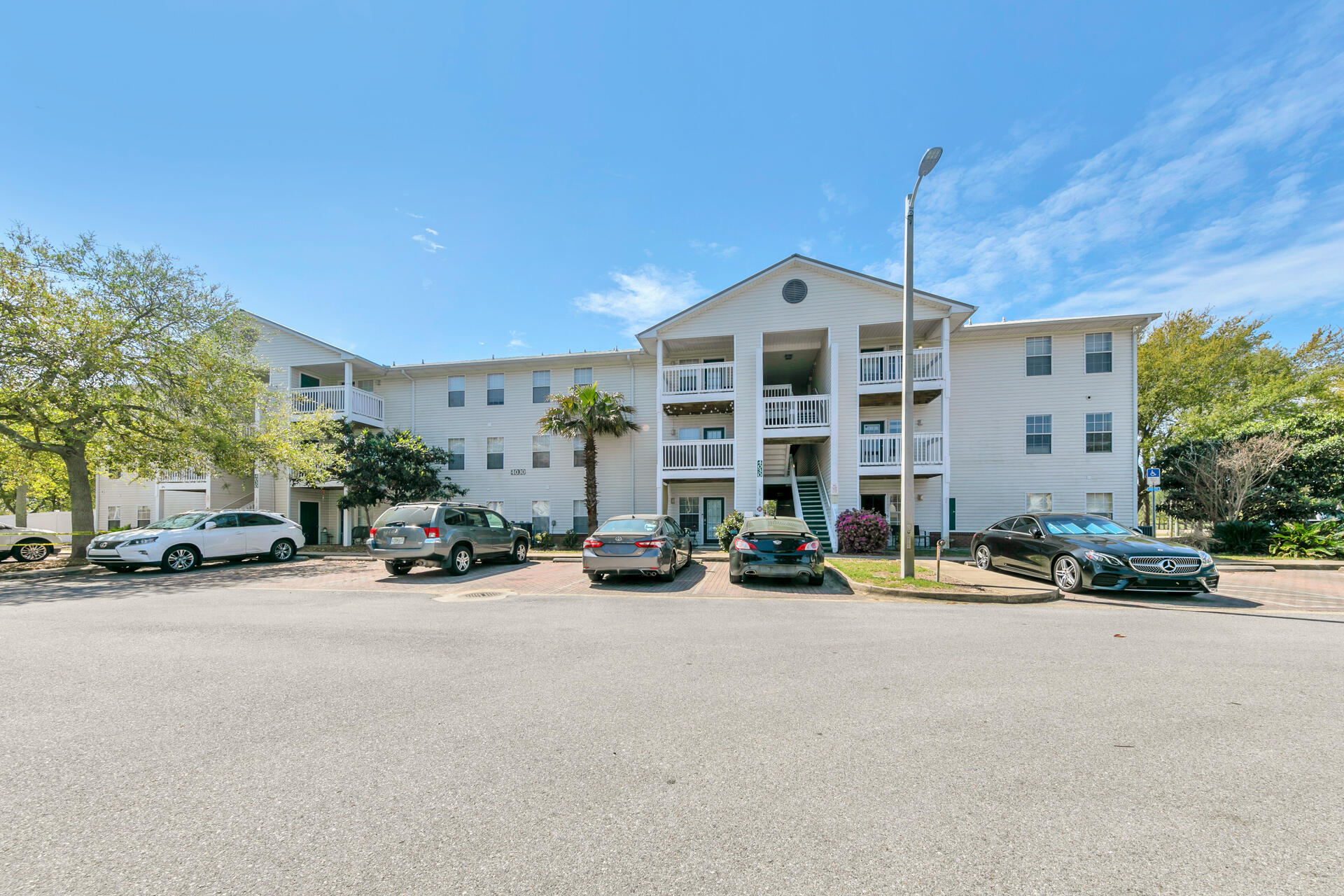 4030 Dancing Cloud Court UNIT 337