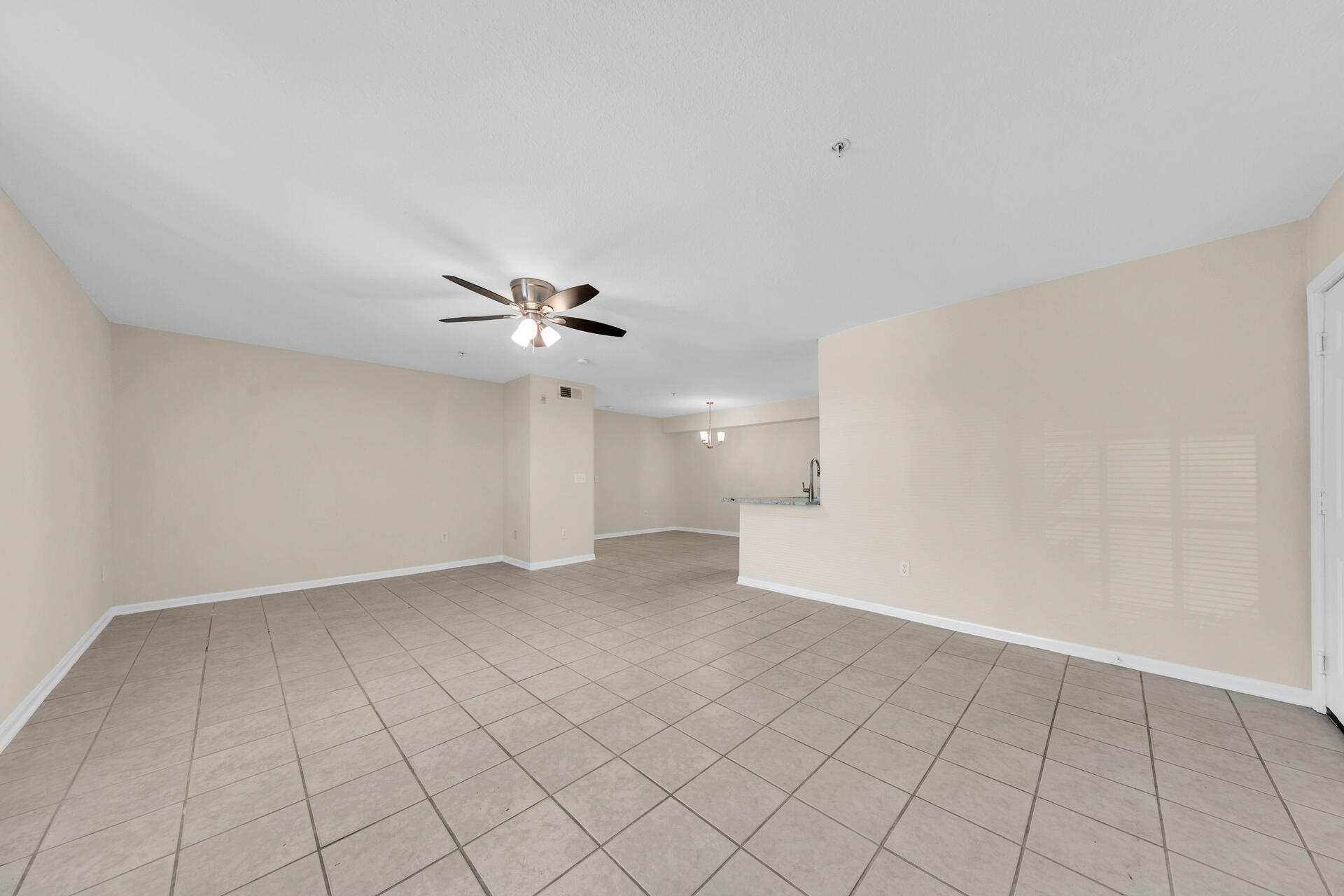 4030 Dancing Cloud Court UNIT 337