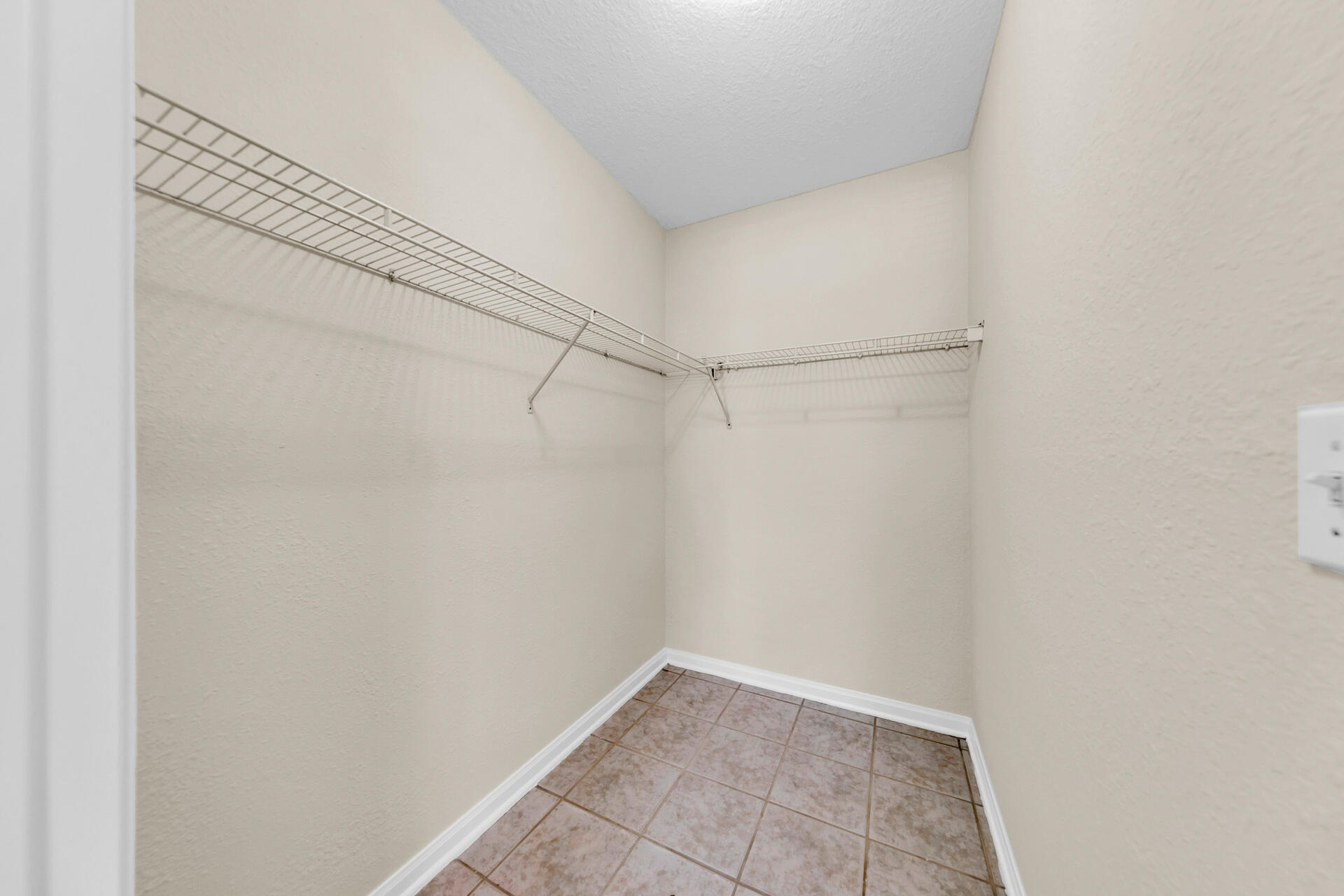 4030 Dancing Cloud Court UNIT 337