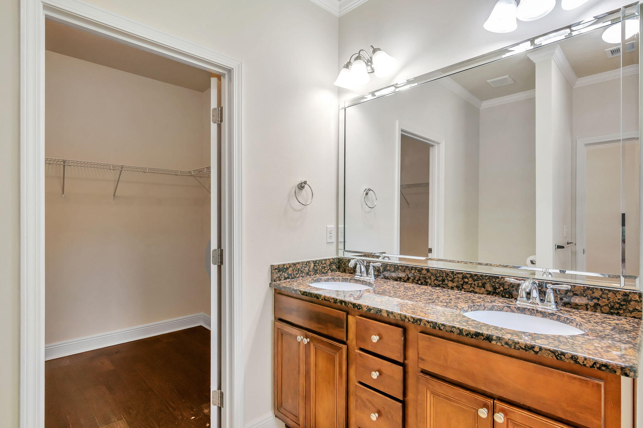 256 Cocobolo Drive