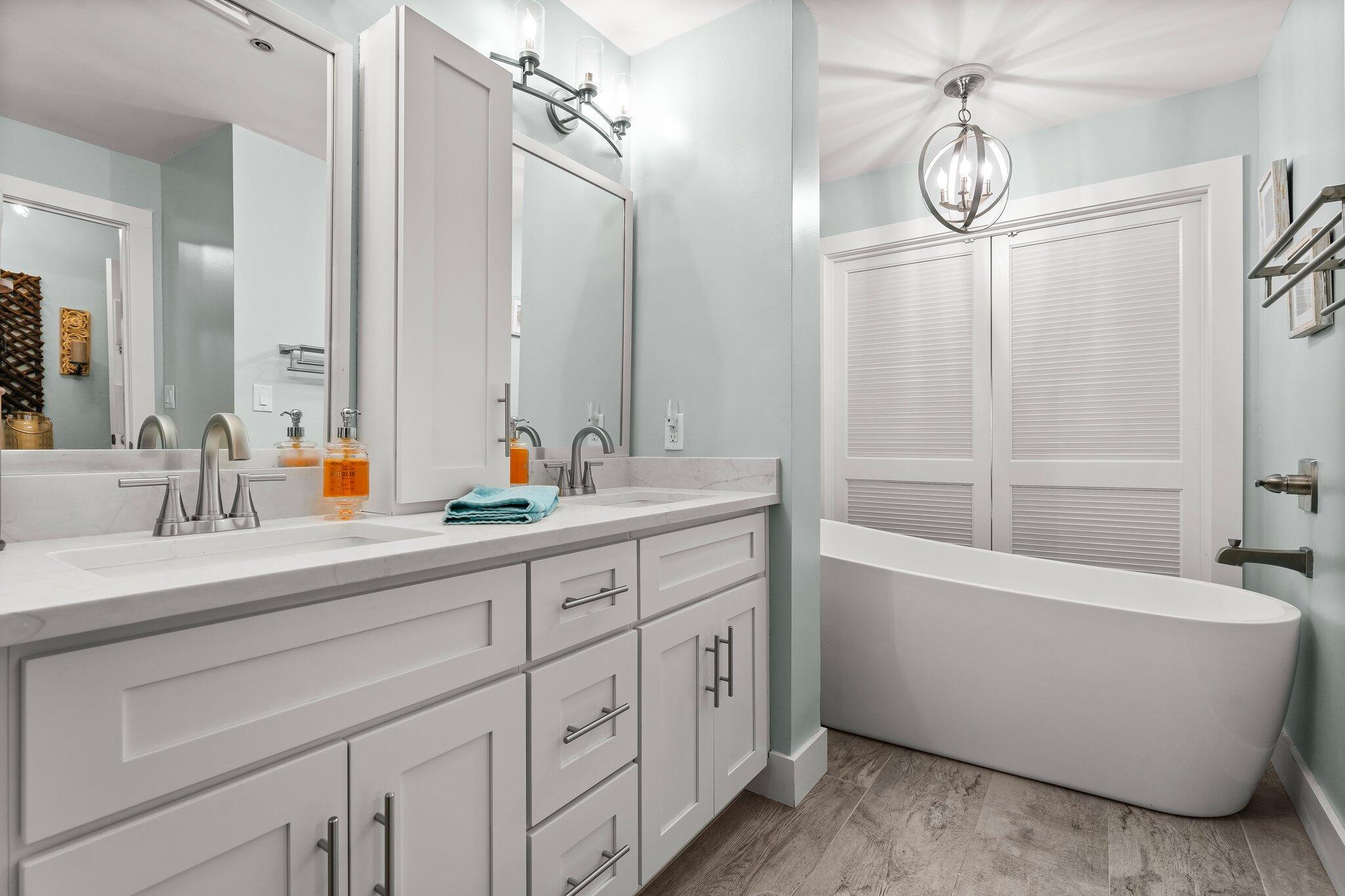 515 Tops'l Beach Boulevard # 106
