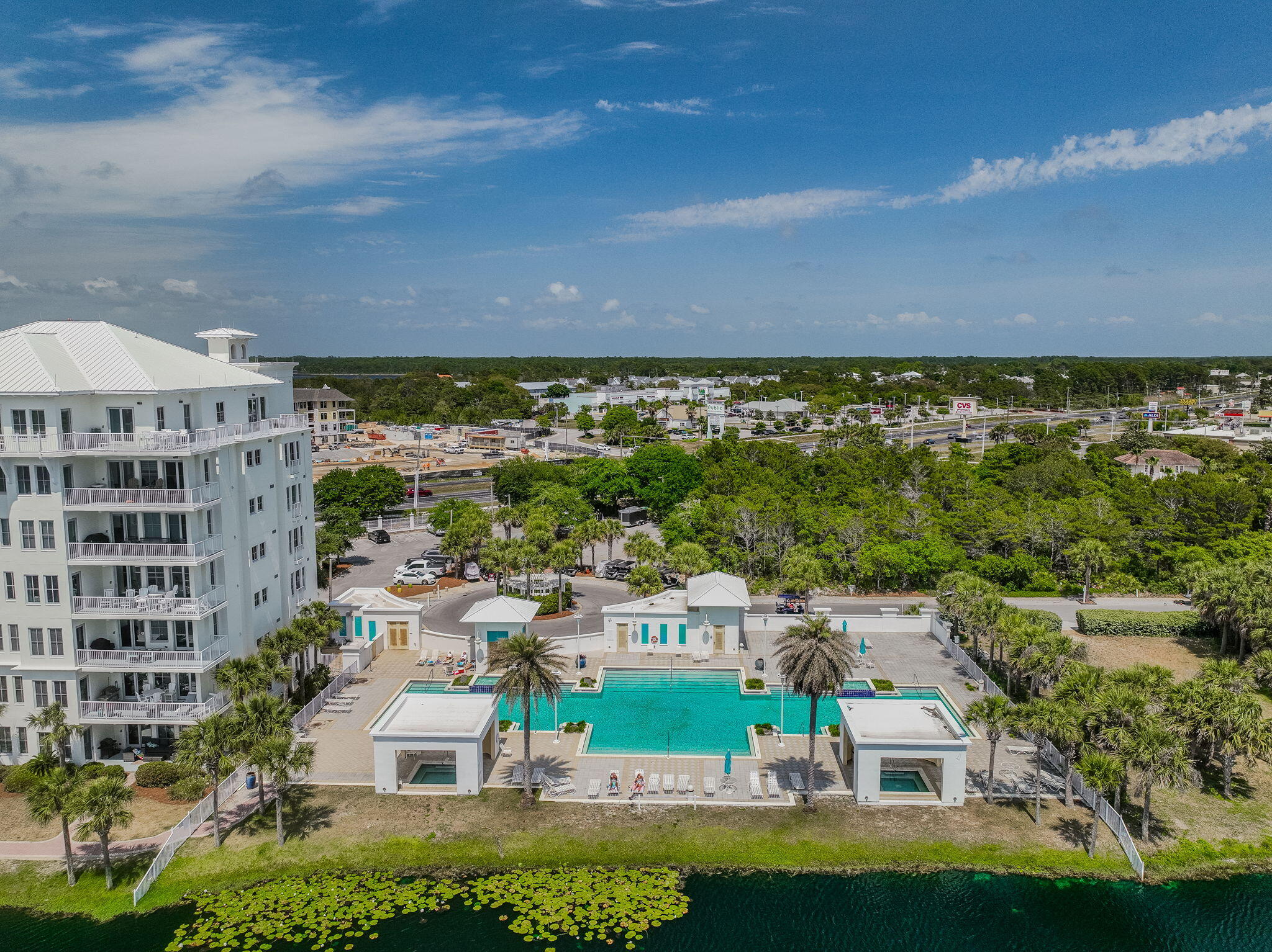 114 Carillon Market St 208