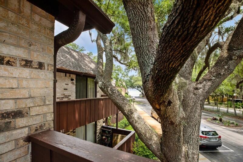 3871 Indian Trail 2E