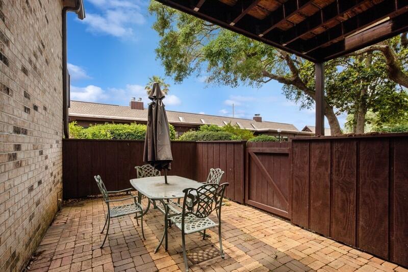 3871 Indian Trail 2E
