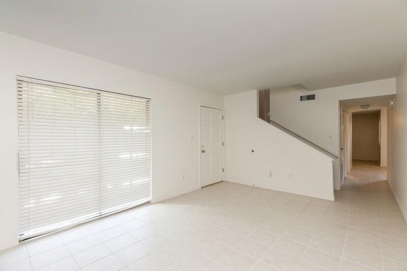 3871 Indian Trail 2E