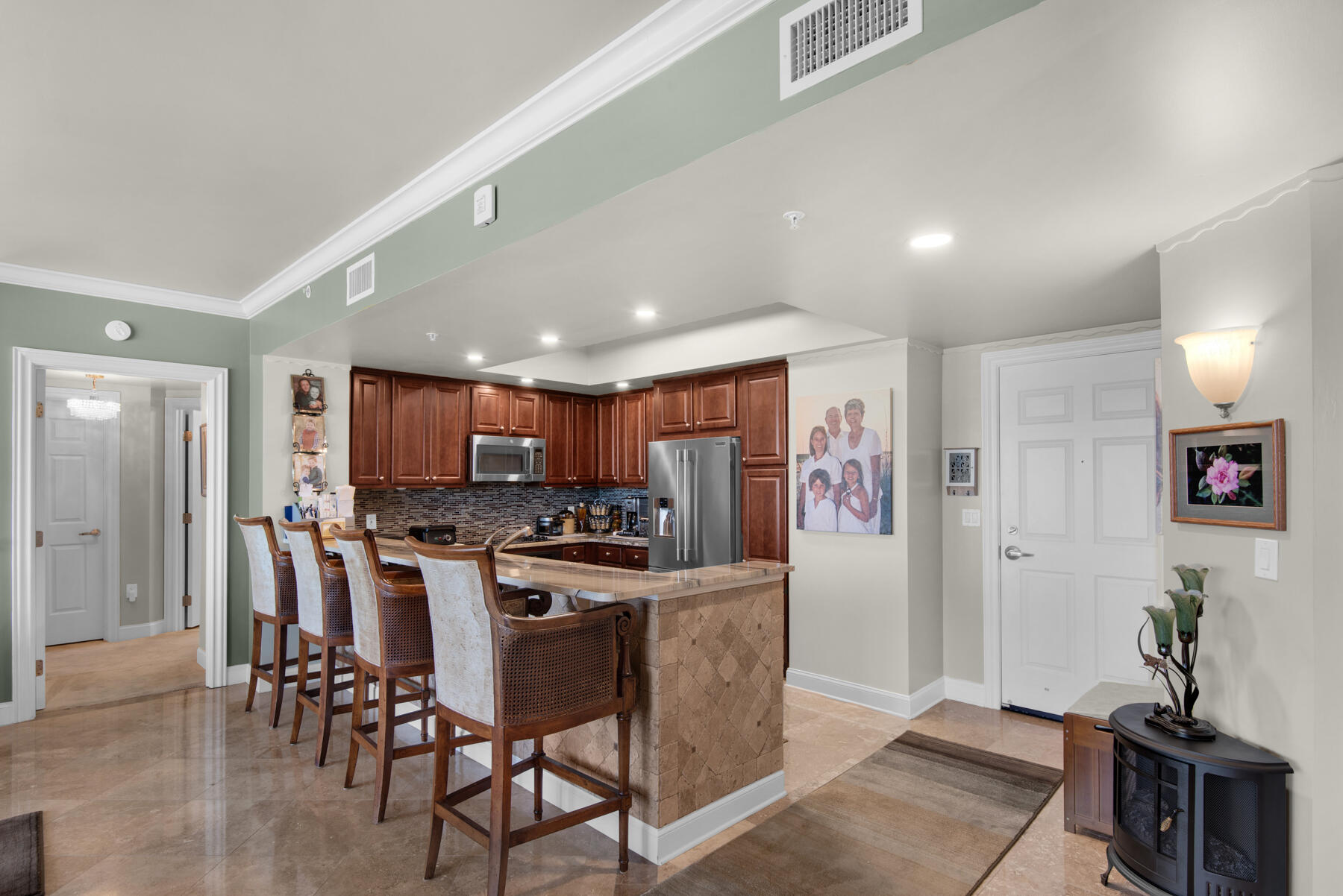 15500 Emerald Coast Parkway 305