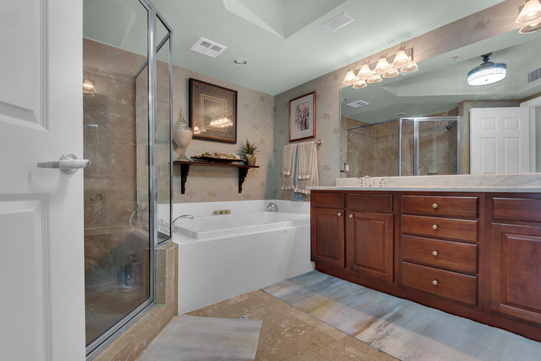 15500 Emerald Coast Parkway 305