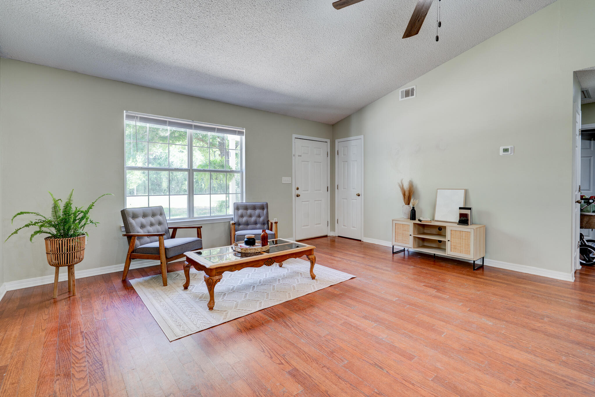 4236 Edge Perry Road