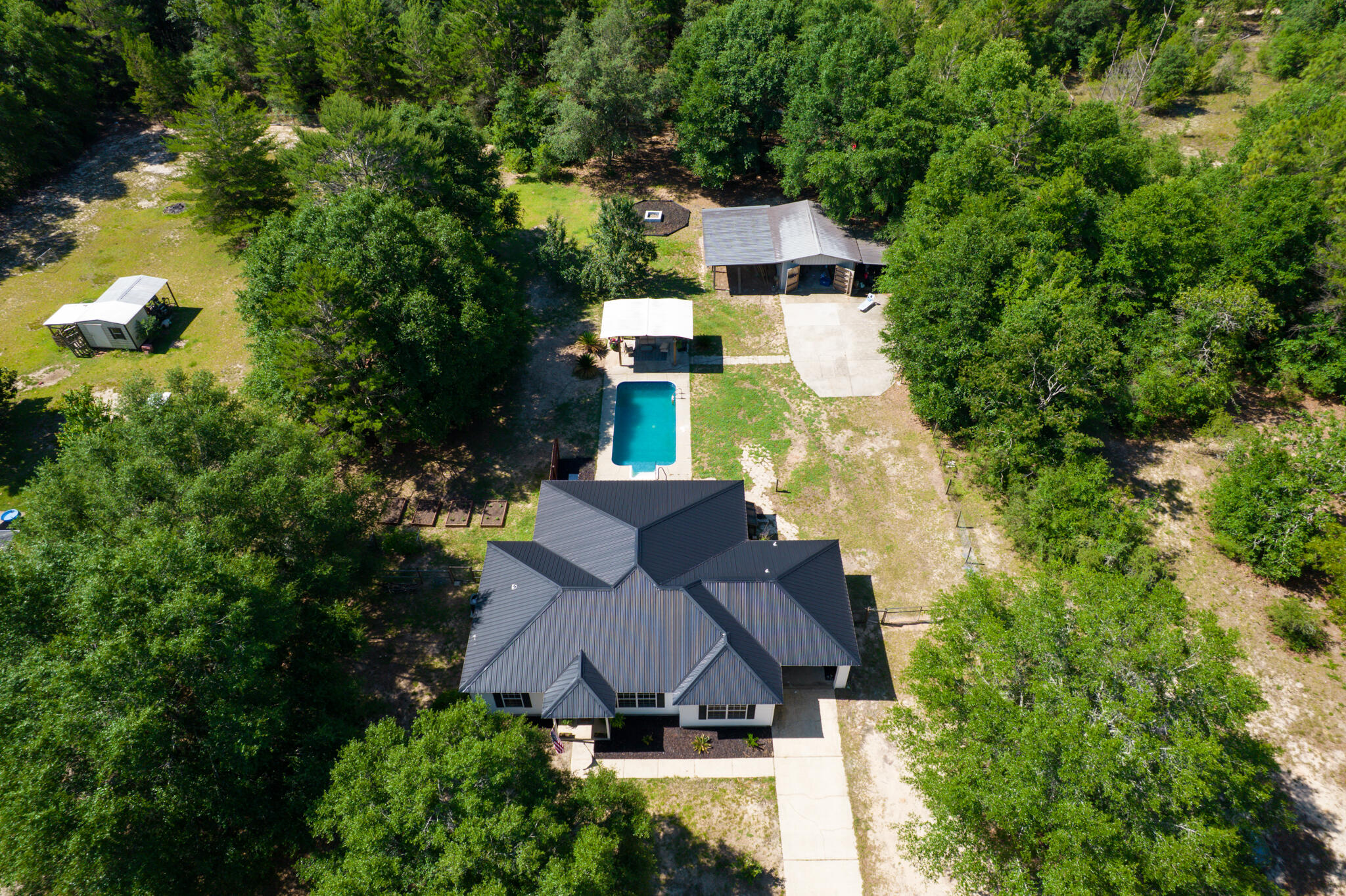 4236 Edge Perry Road