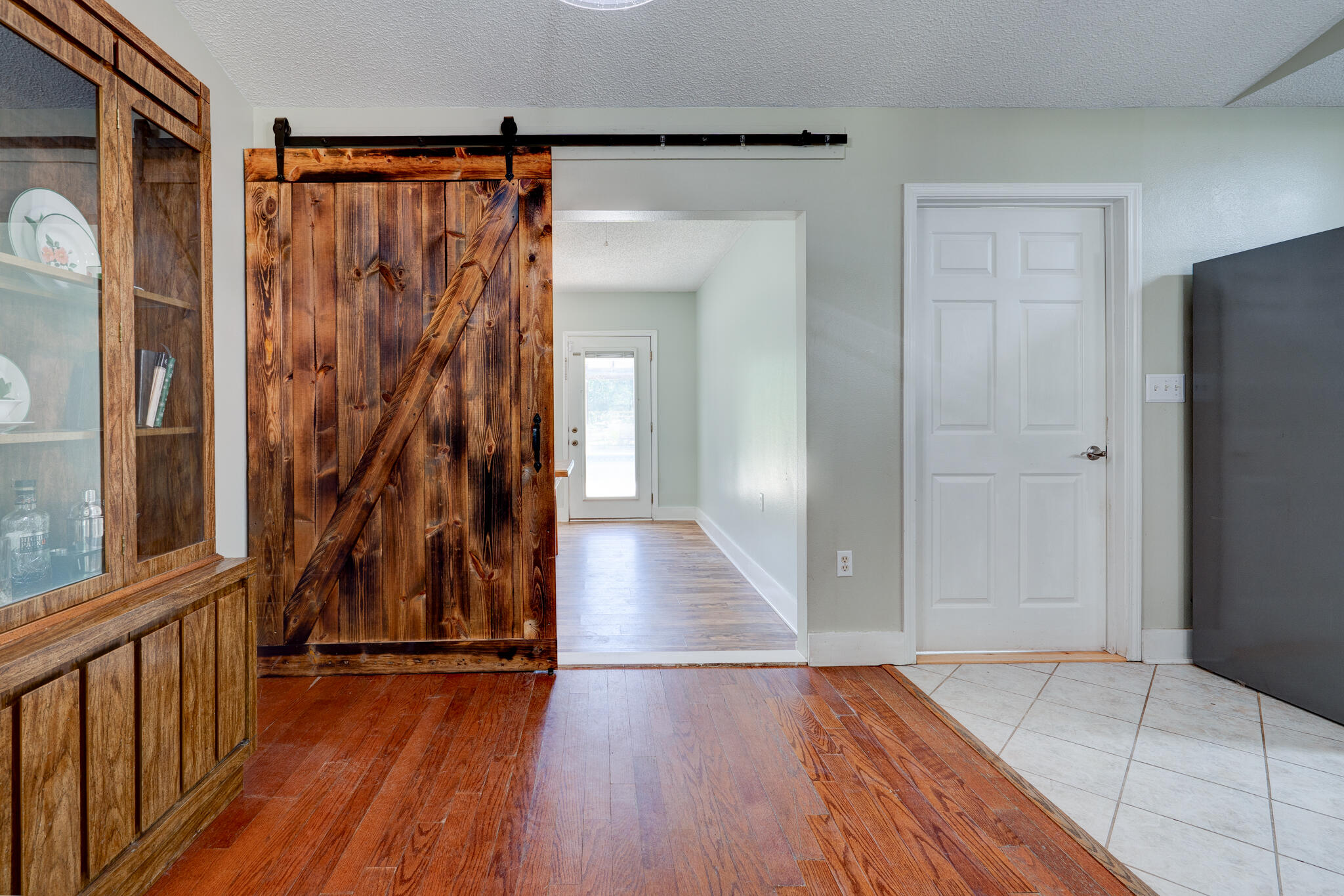 4236 Edge Perry Road