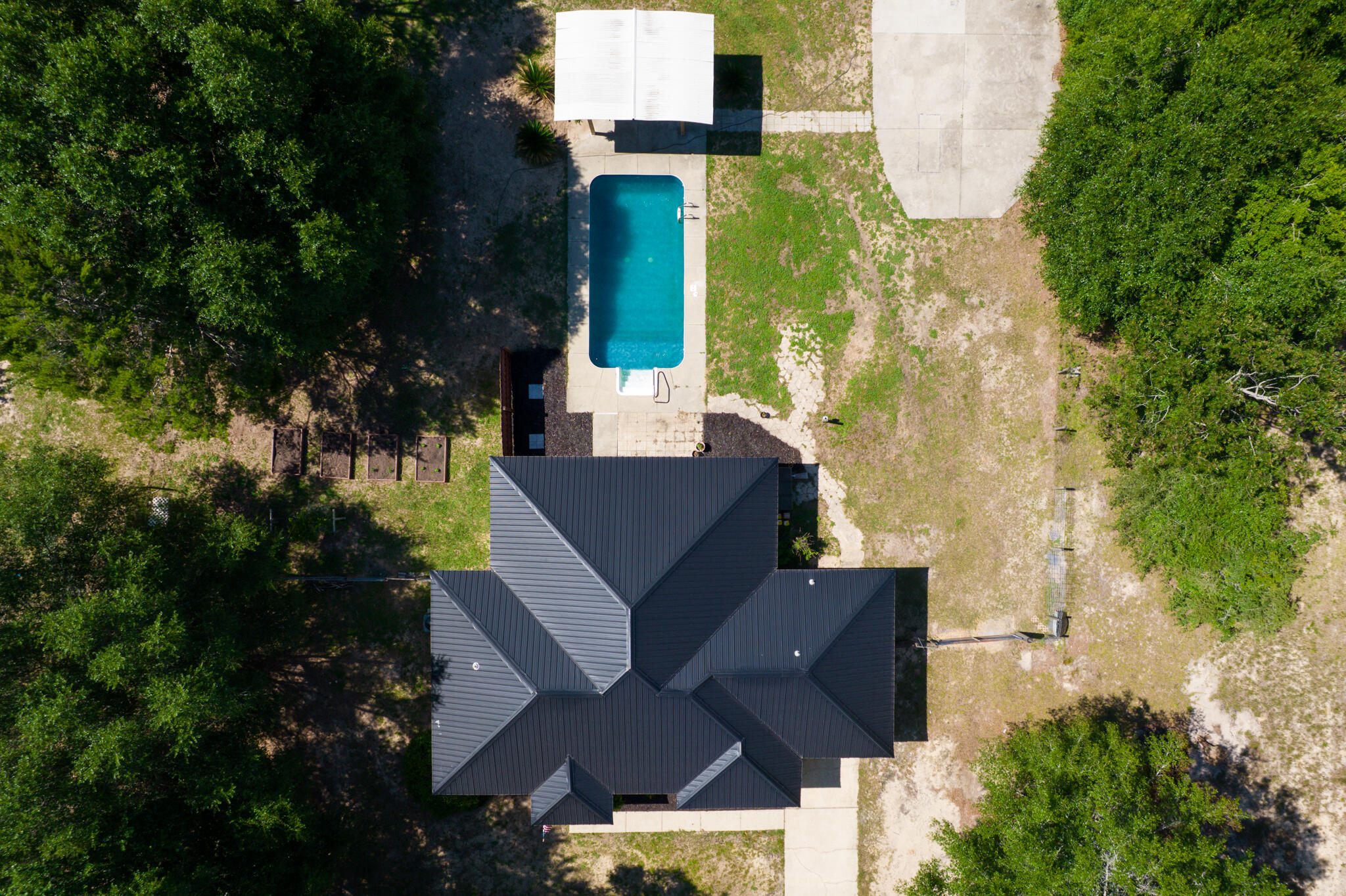 4236 Edge Perry Road