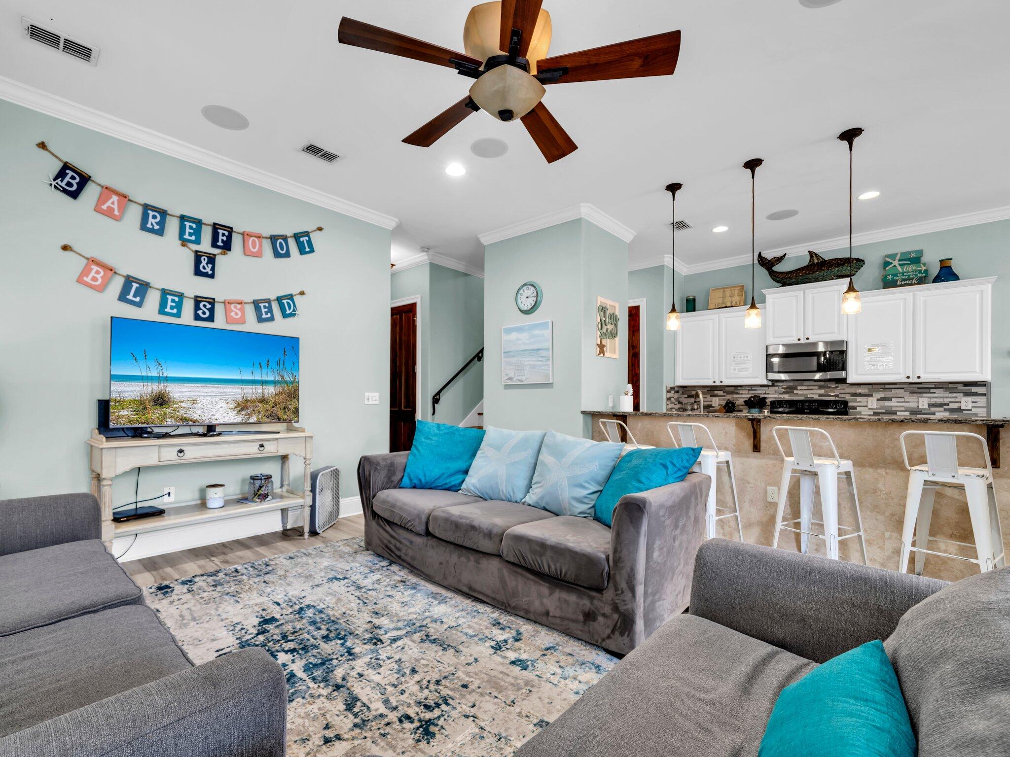 216 Tahitian Way